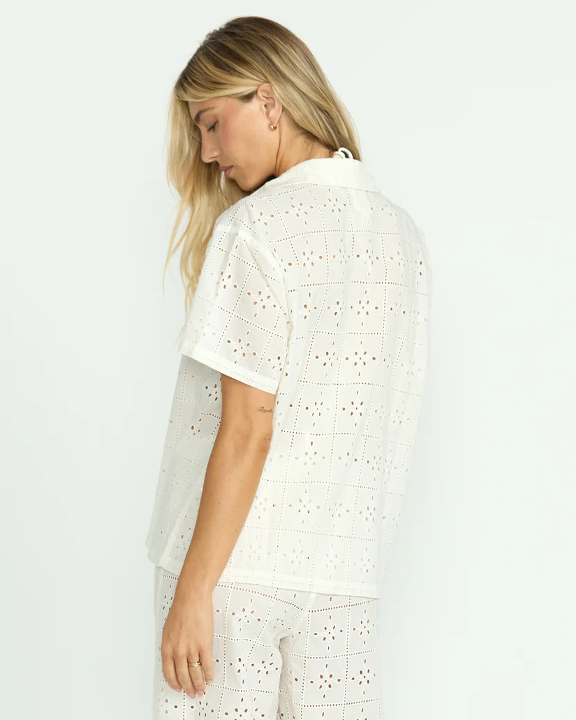 Billabong Eyelet Crush SS Shirt - Salt Crystal