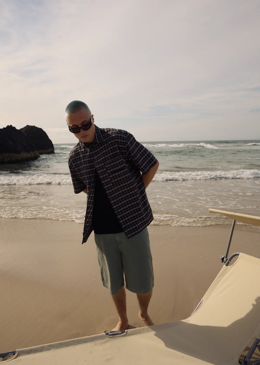 Afends Darkness SS Shirt -Black Check