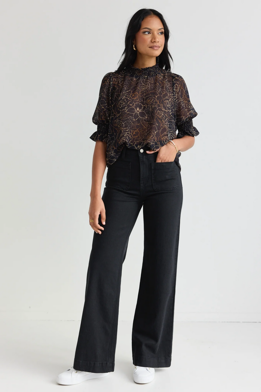 Flo & Frankie  Influential Black Chocolate Rose Sketch Neck SS Top  -  Chocolate Rose Sketch