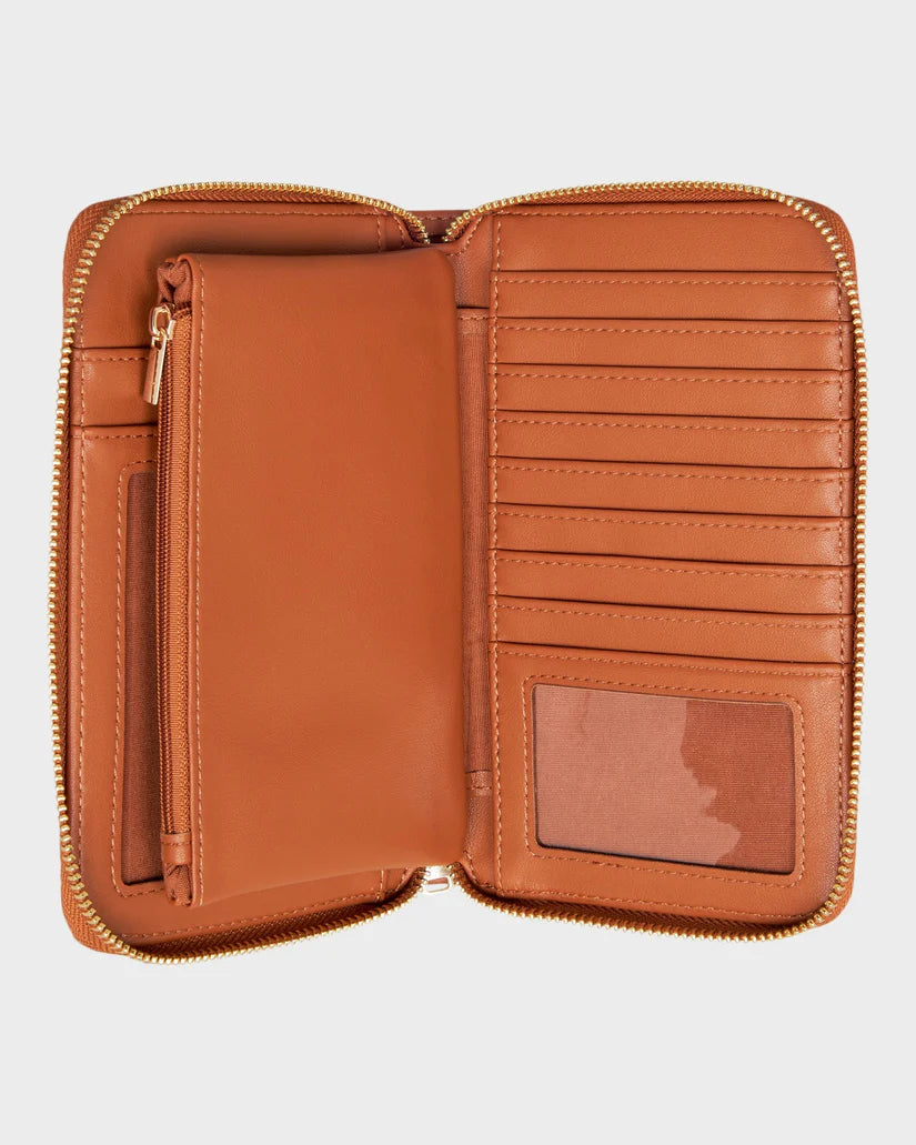 Roxy Back in Brooklyn Wallet - Almond