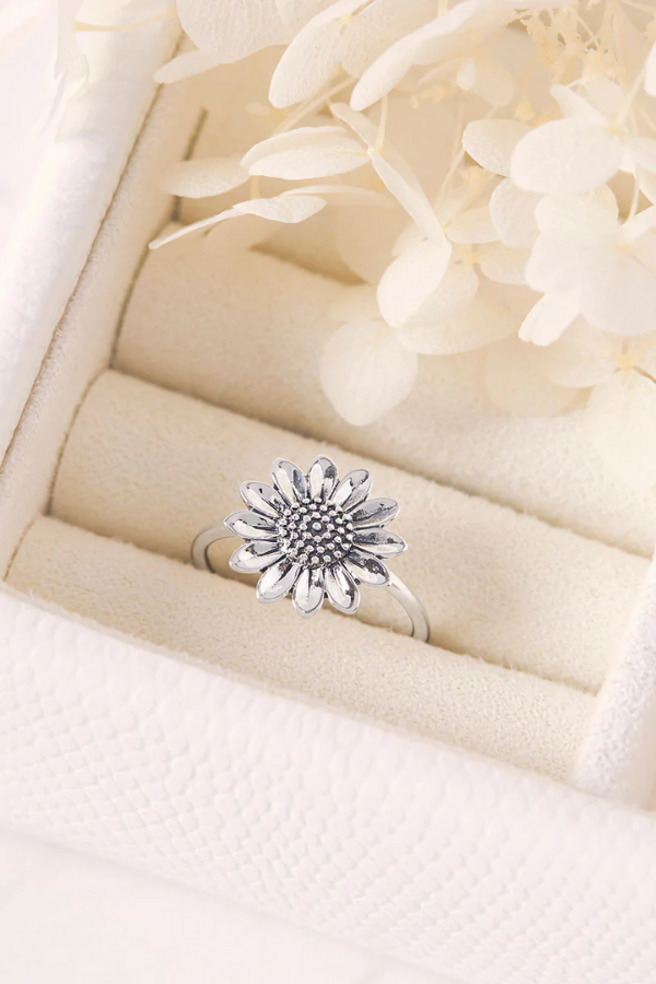 Midsummer Star Sunflower Ring
