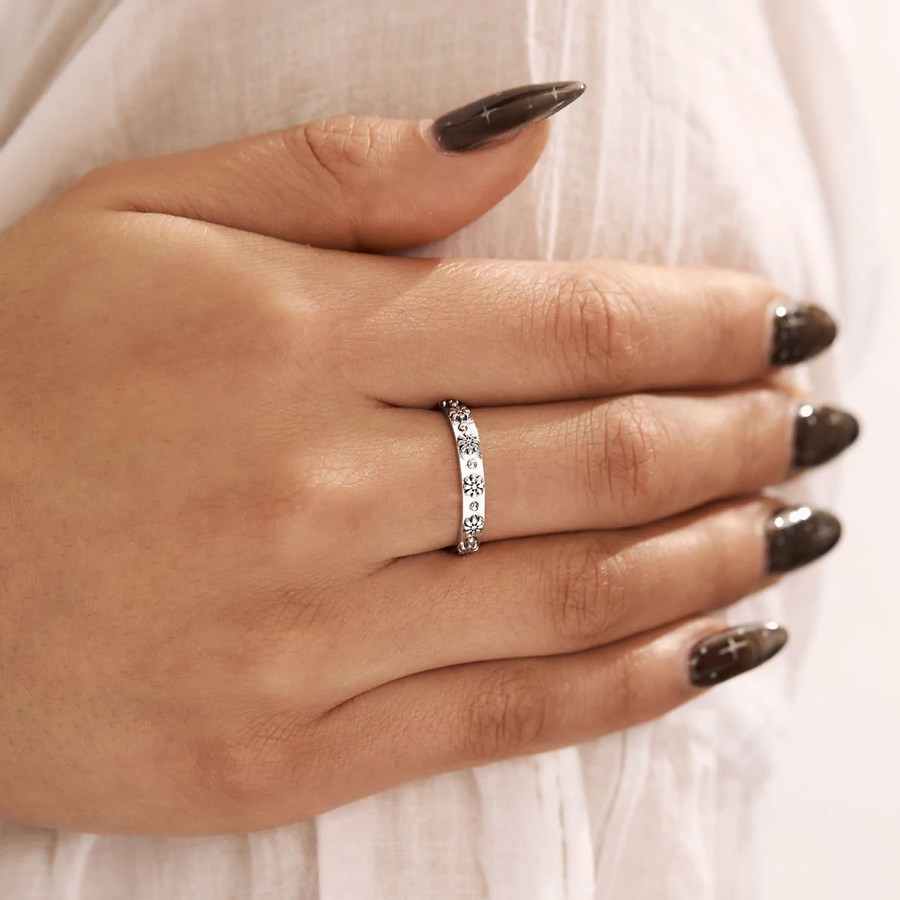 Midsummer Star Wild Flower Ring