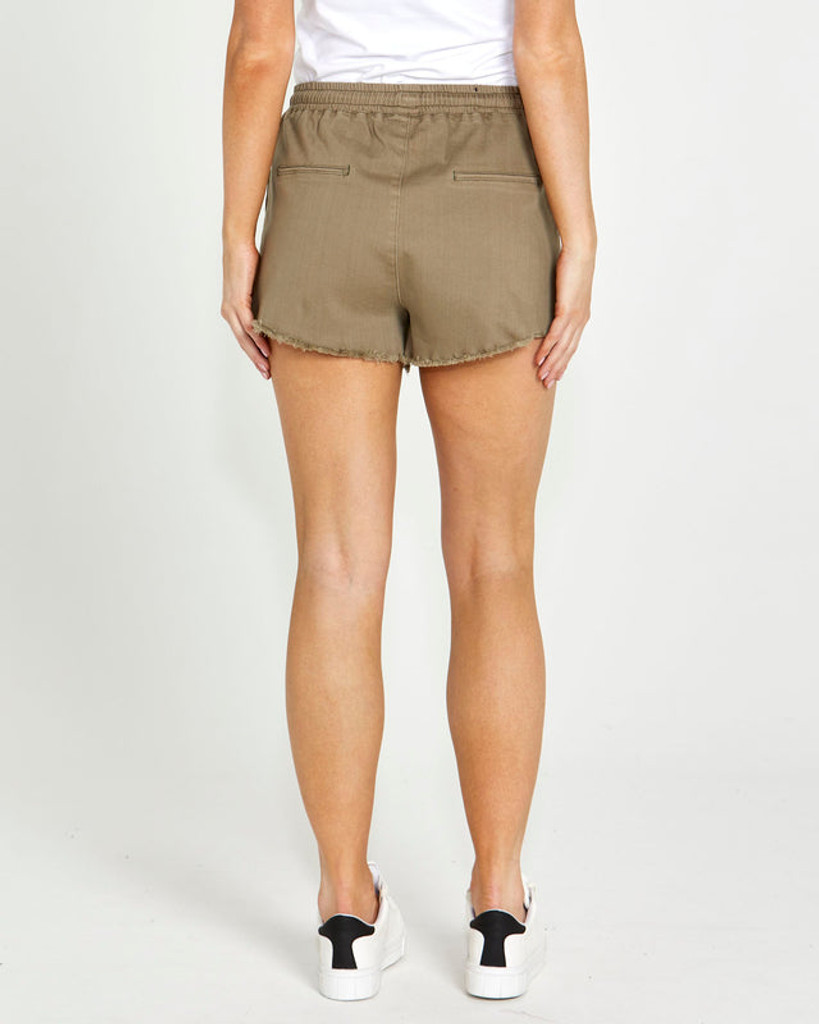 Sass Natasha Short - Khaki Wash